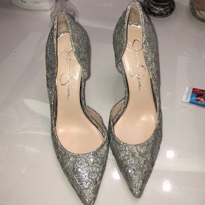 Sexy white silver lace pump